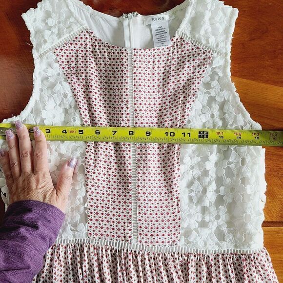 Esley Eyelet Lace Floral Dress Medium Cottagecore Fit‎ & Flare White Red - Picture 8 of 13
